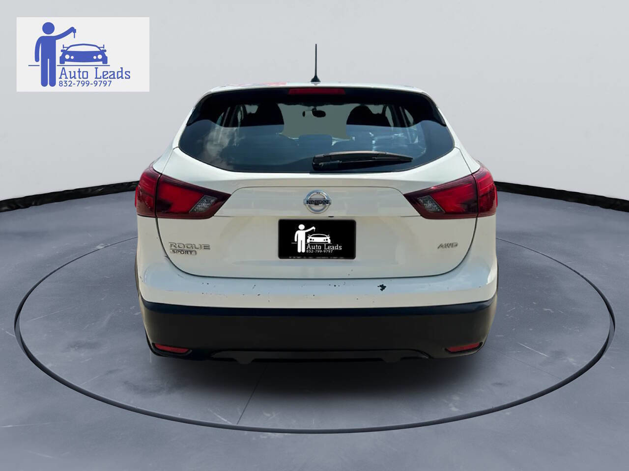 Used 2019 Nissan Rogue Sport S image 8