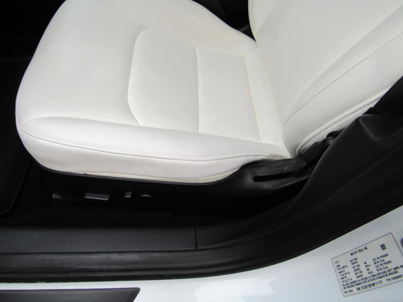 Used 2022 Tesla Model 3 Long Range AWD/4WD image 14