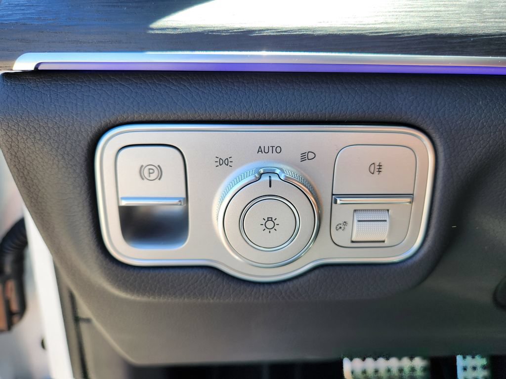 New 2026 Mercedes-Benz GLS 450 4MATIC image 18