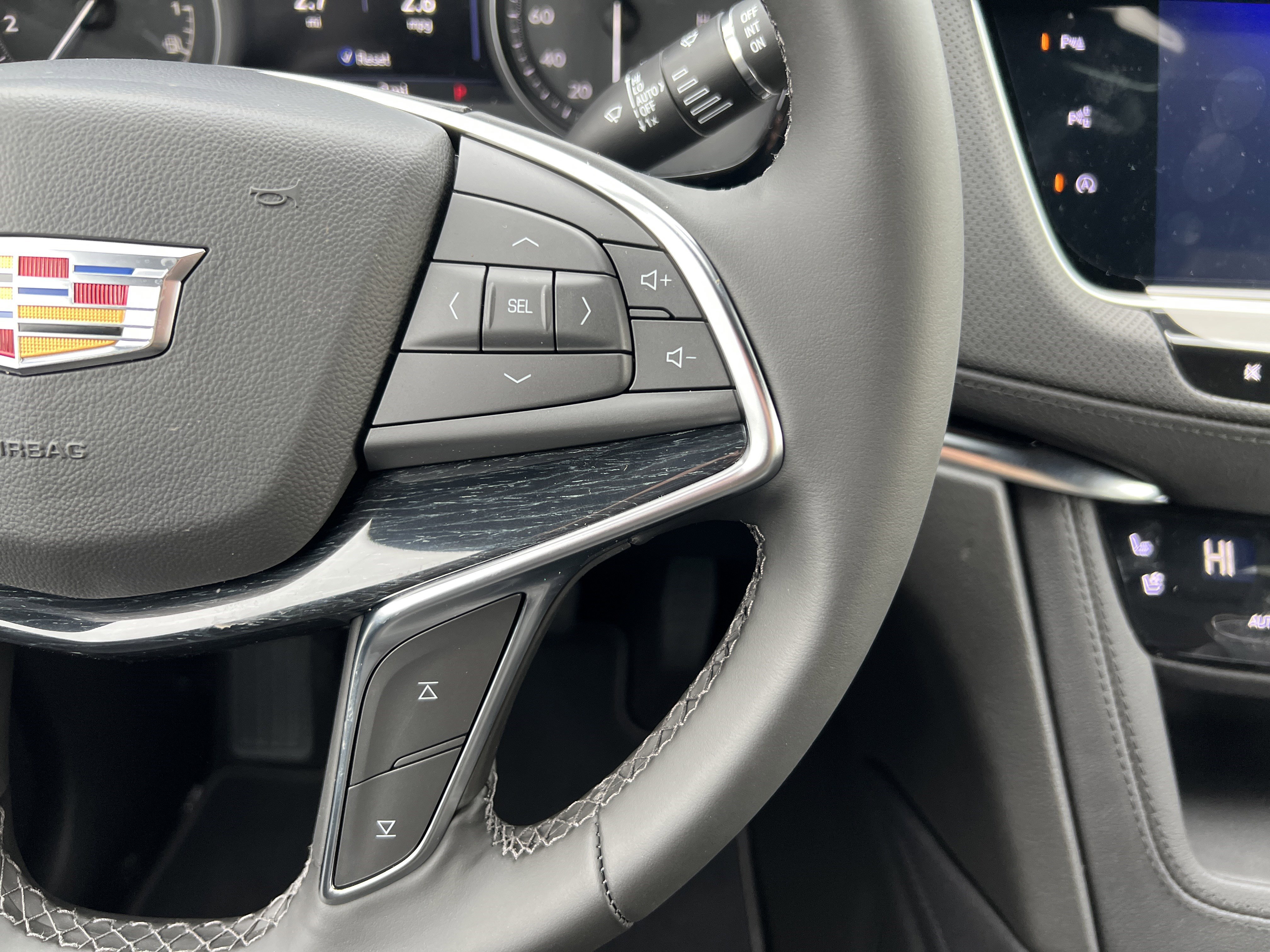 New 2026 Cadillac XT5 Premium Luxury w/ Driver Assist Package AWD/4WD image 29