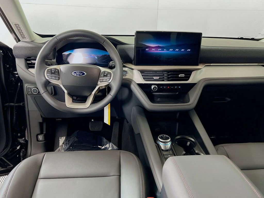 New 2026 Ford Explorer Active w/ Active Comfort Package image 27