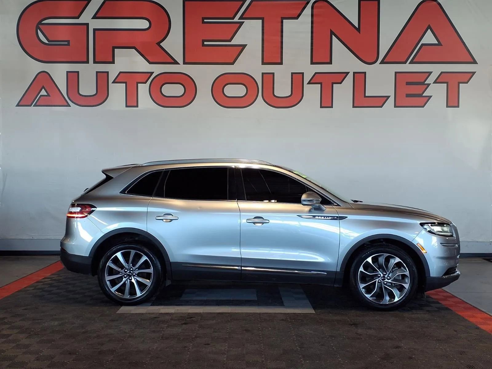 Used 2022 Lincoln Nautilus Reserve