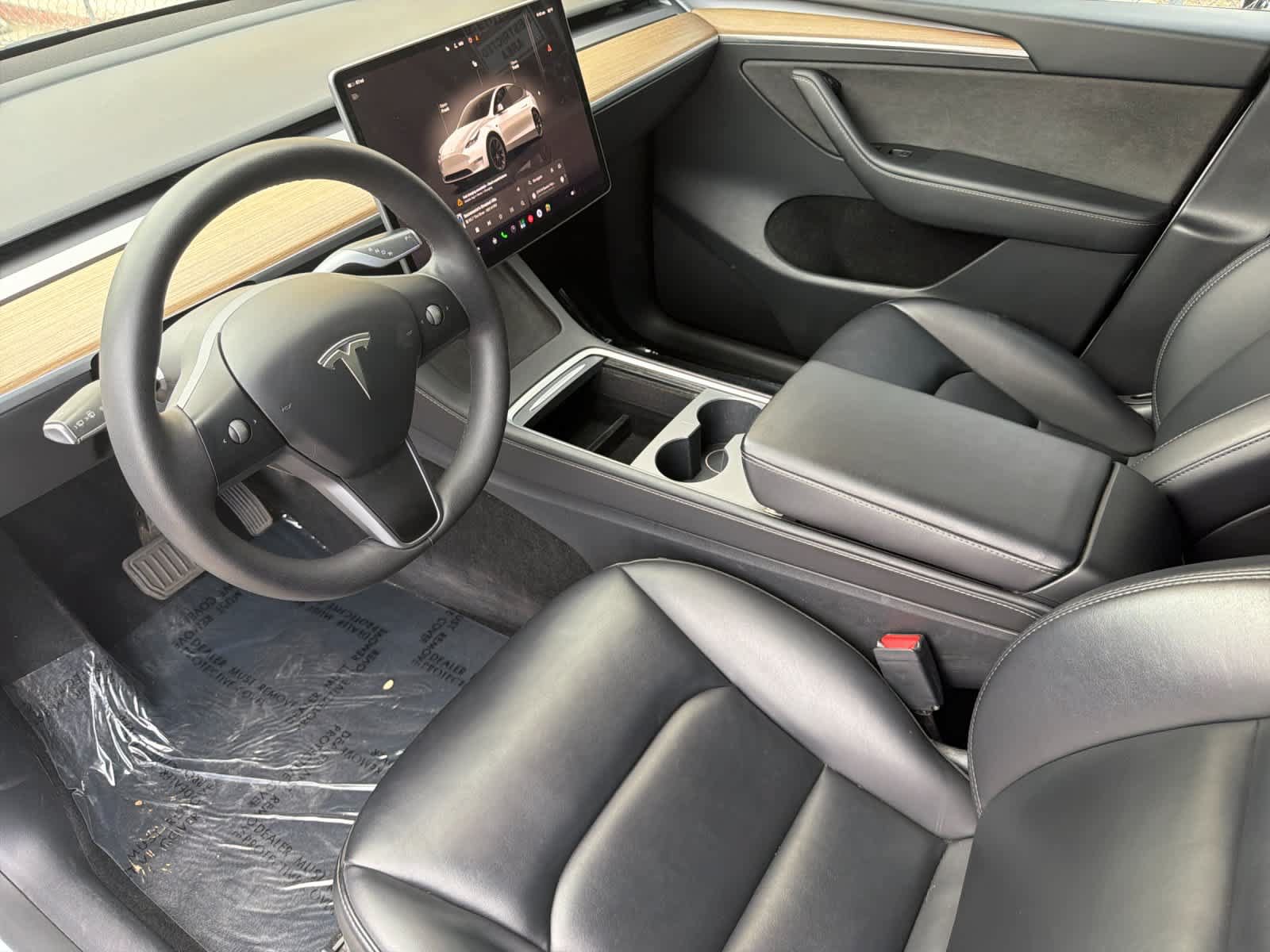 Used 2024 Tesla Model Y 2WD image 9