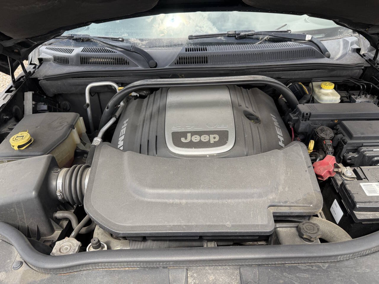 Used 2006 Jeep Commander Limited w/ Trailer Tow Group IV RWD image 28