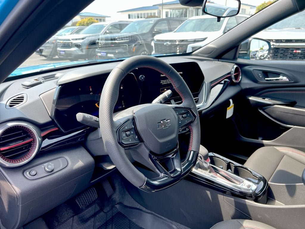 New 2026 Chevrolet Trax RS w/ Sunroof Package FWD image 10