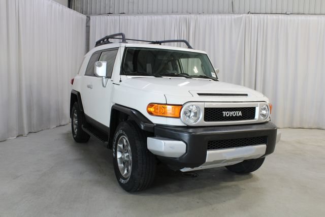 Used 2013 Toyota FJ Cruiser 4WD w/ Upgrade Pkg image 37