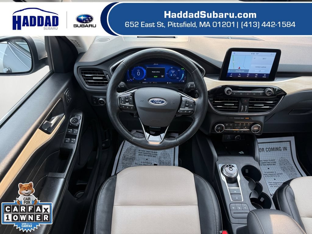 Used 2021 Ford Escape Titanium w/ Titanium Elite Package AWD/4WD image 14