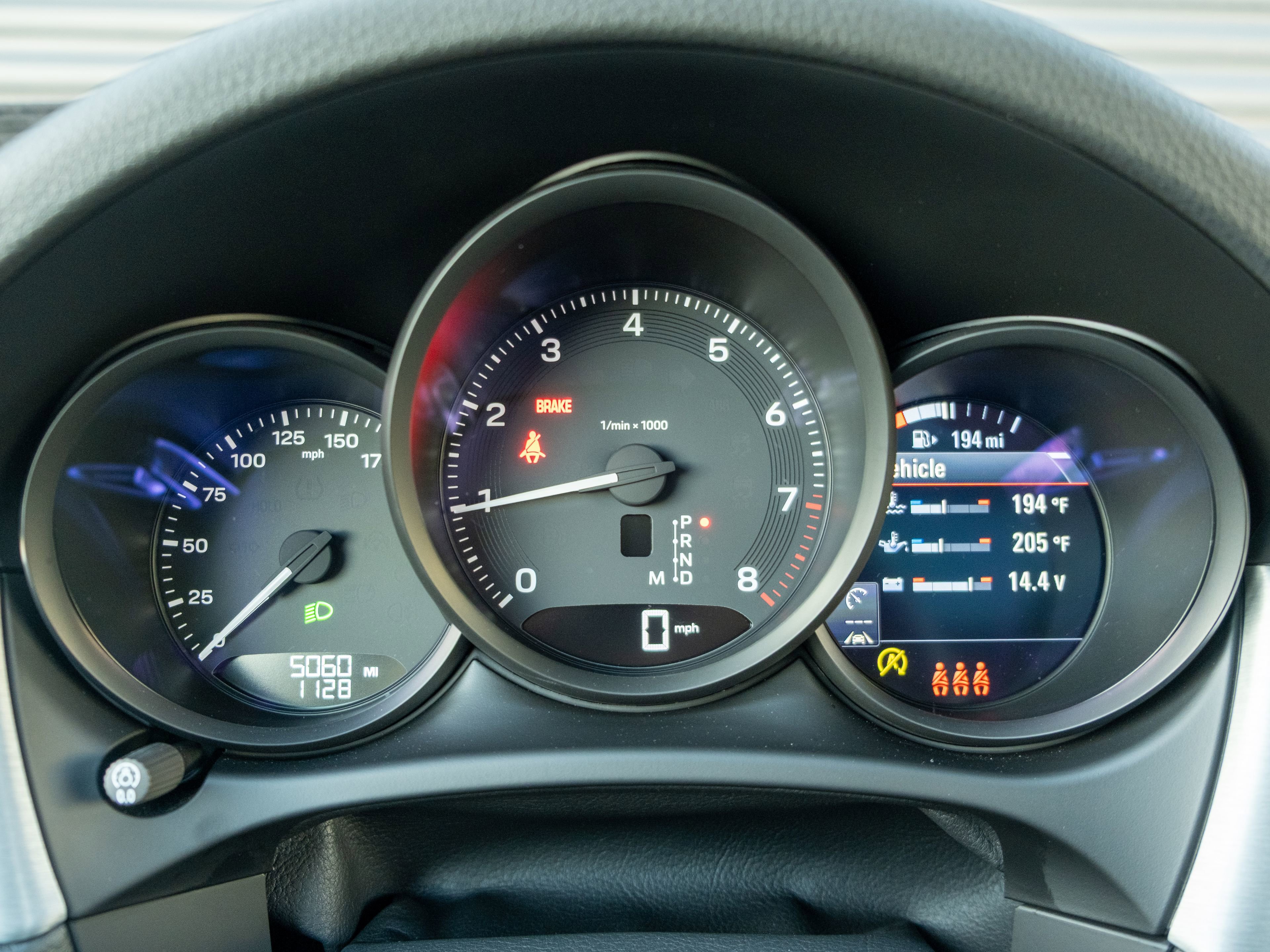 Certified 2026 Porsche Macan AWD/4WD image 28