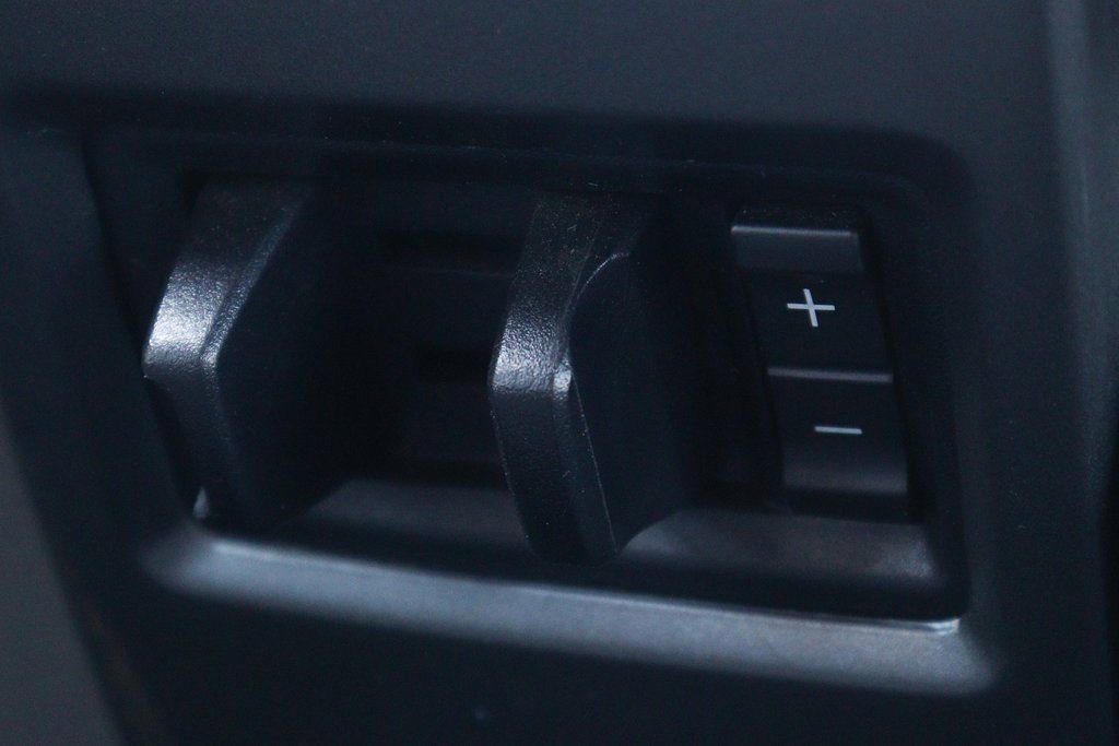 Used 2021 Ford F550 2WD Crew Cab Super Duty image 37