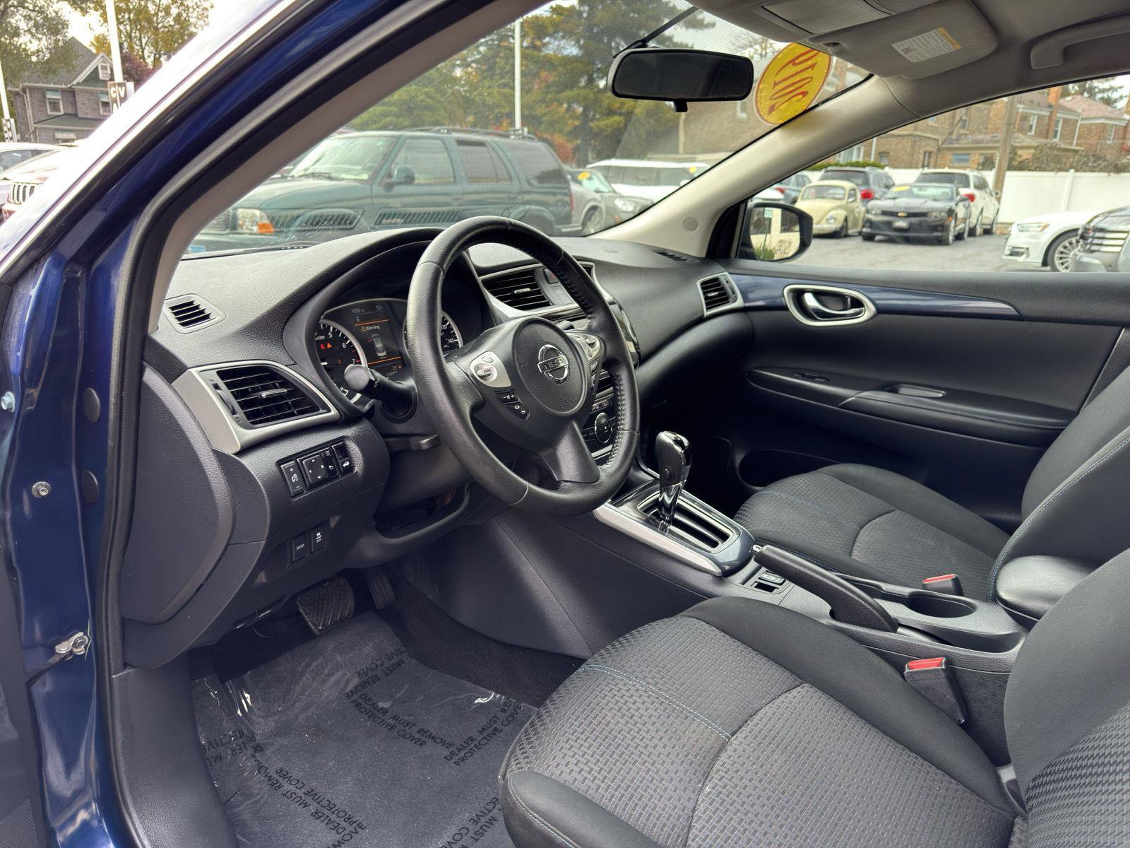 Used 2019 Nissan Sentra SR image 23