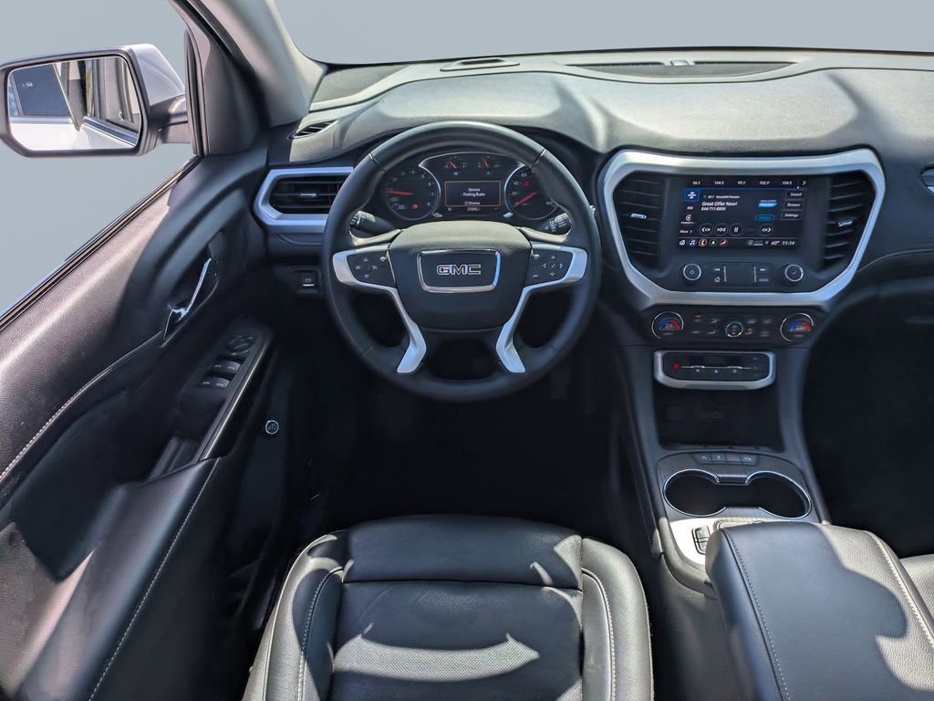 Used 2023 GMC Acadia SLT FWD image 18