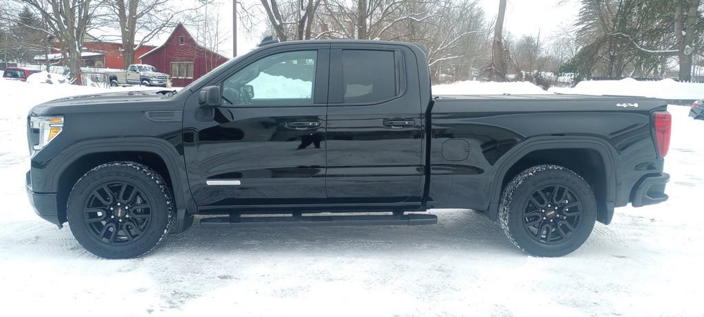 Used 2020 GMC Sierra 1500 Elevation w/ Elevation Value Package image 4