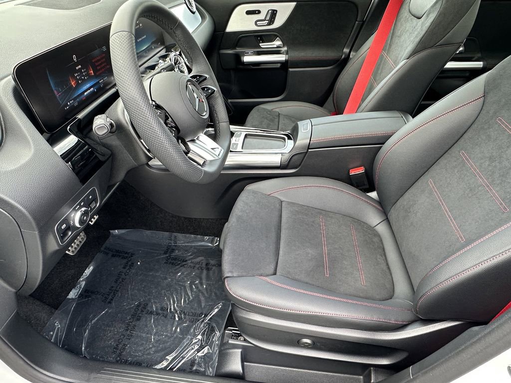 New 2026 Mercedes-Benz GLA 35 AMG 4MATIC image 10