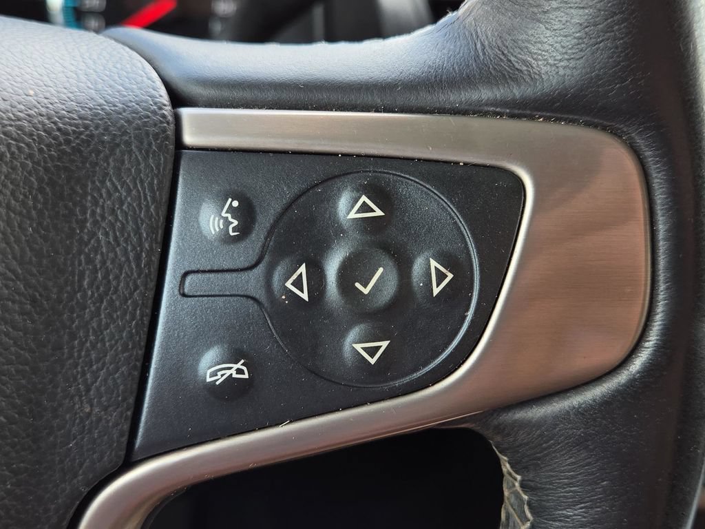 Used 2017 GMC Yukon XL Denali RWD image 22