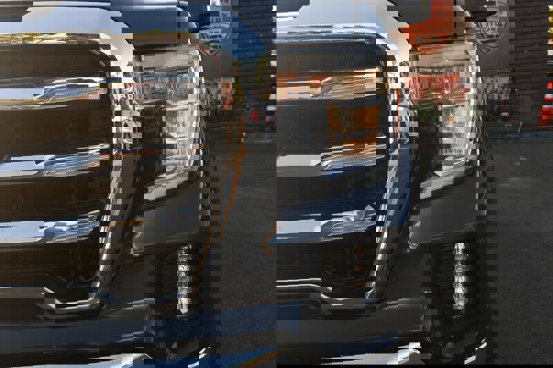 Used 2020 GMC Sierra 1500 SLE image 5
