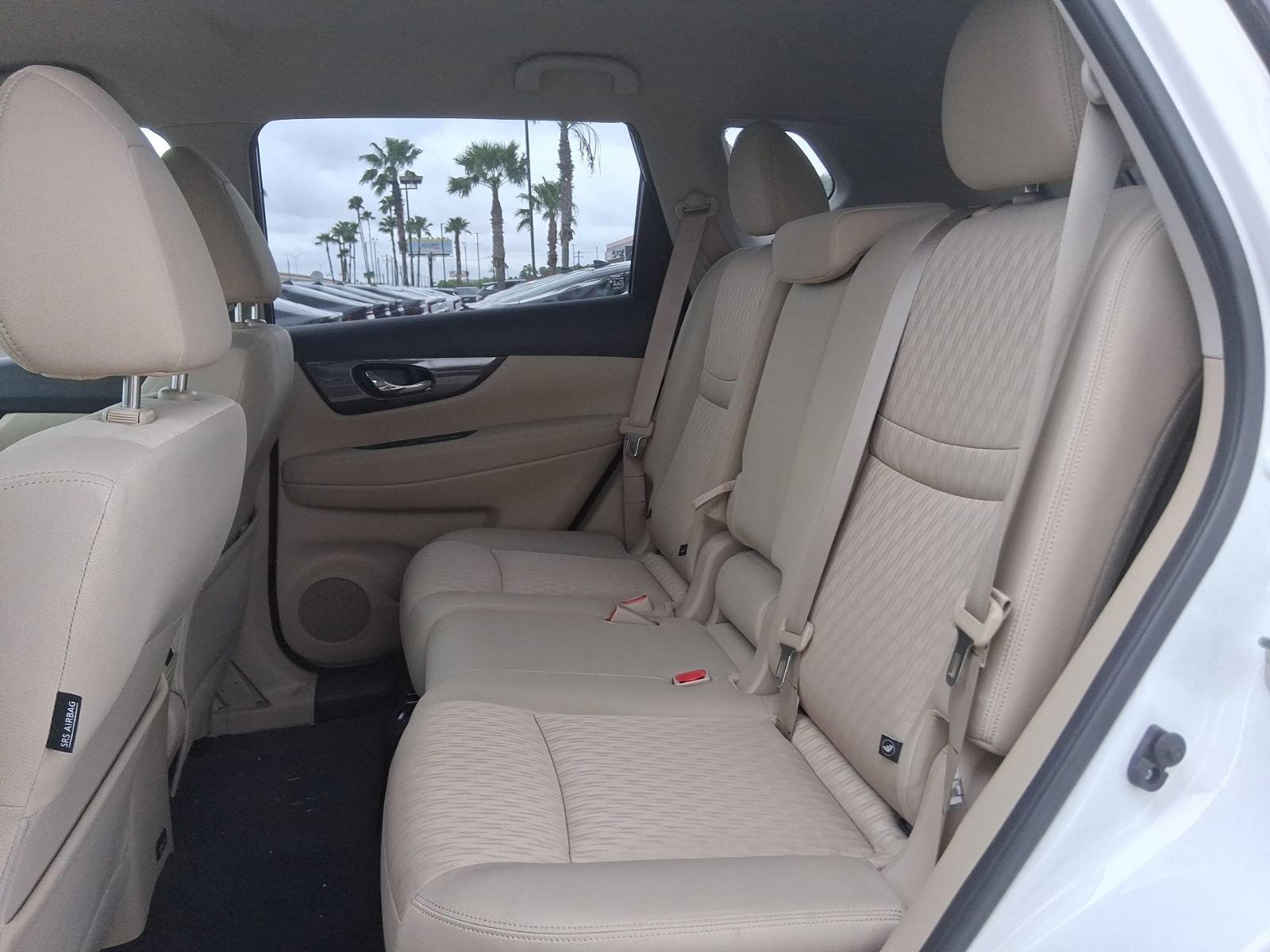 Used 2020 Nissan Rogue SV FWD image 17