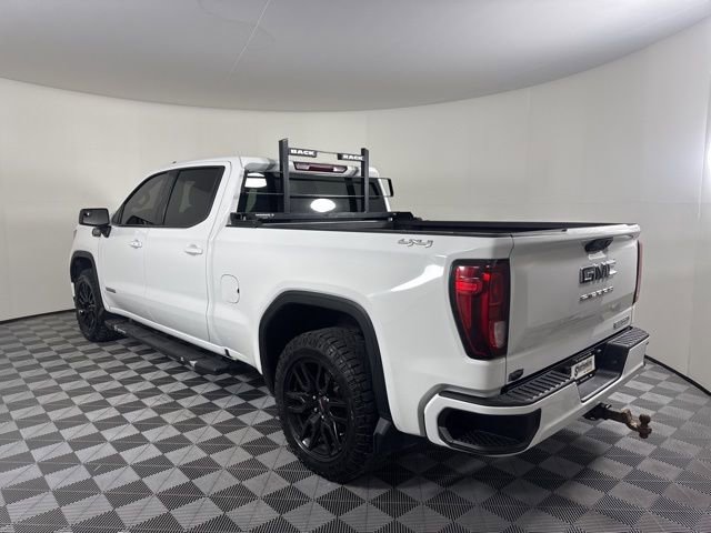 Used 2022 GMC Sierra 1500 Elevation w/ LPO, Elevation Black Package AWD/4WD image 4