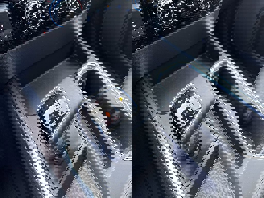 Certified 2023 GMC Sierra 1500 SLT w/ SLT Premium Plus Package AWD/4WD image 21