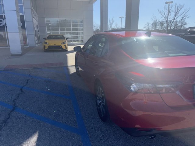 Used 2023 Toyota Camry XLE w/ Navigation Package image 2