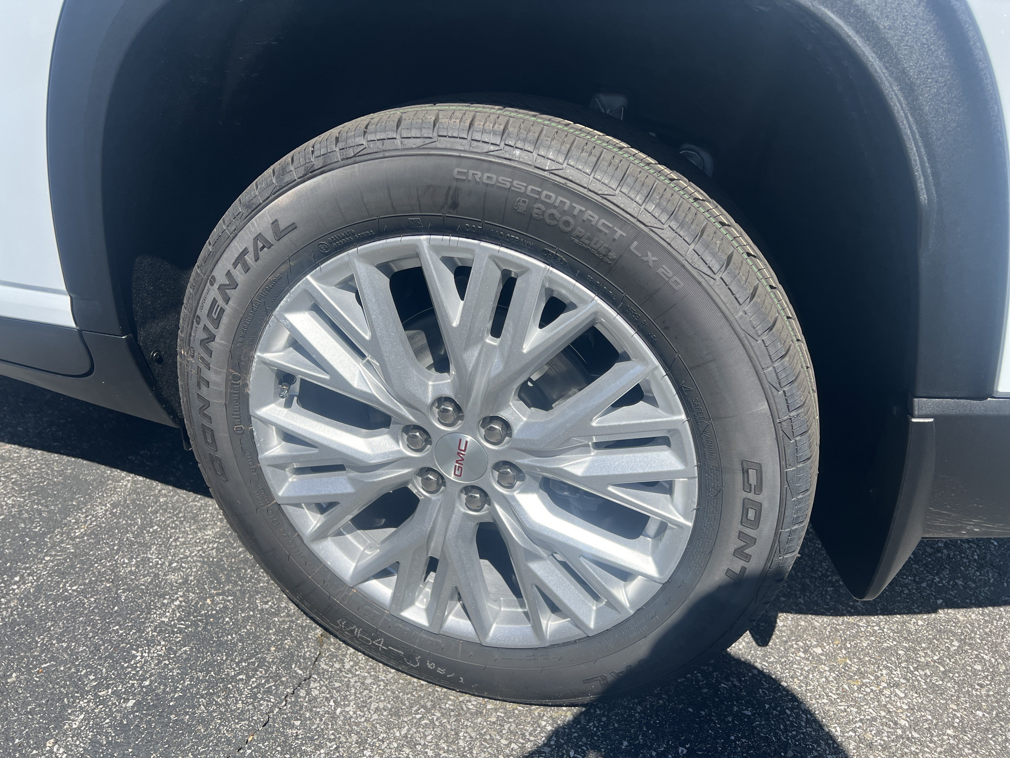 New 2026 GMC Acadia Elevation w/ Elevation Premium Package AWD/4WD image 16