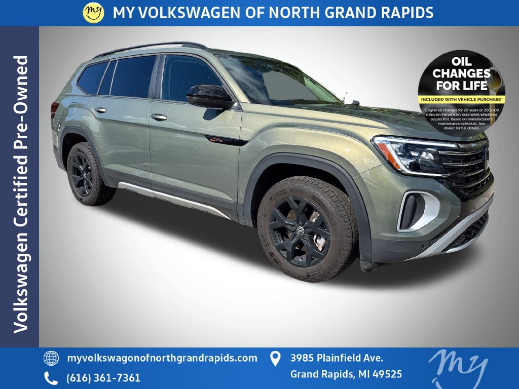 Used 2025 Volkswagen Atlas Peak Edition SE