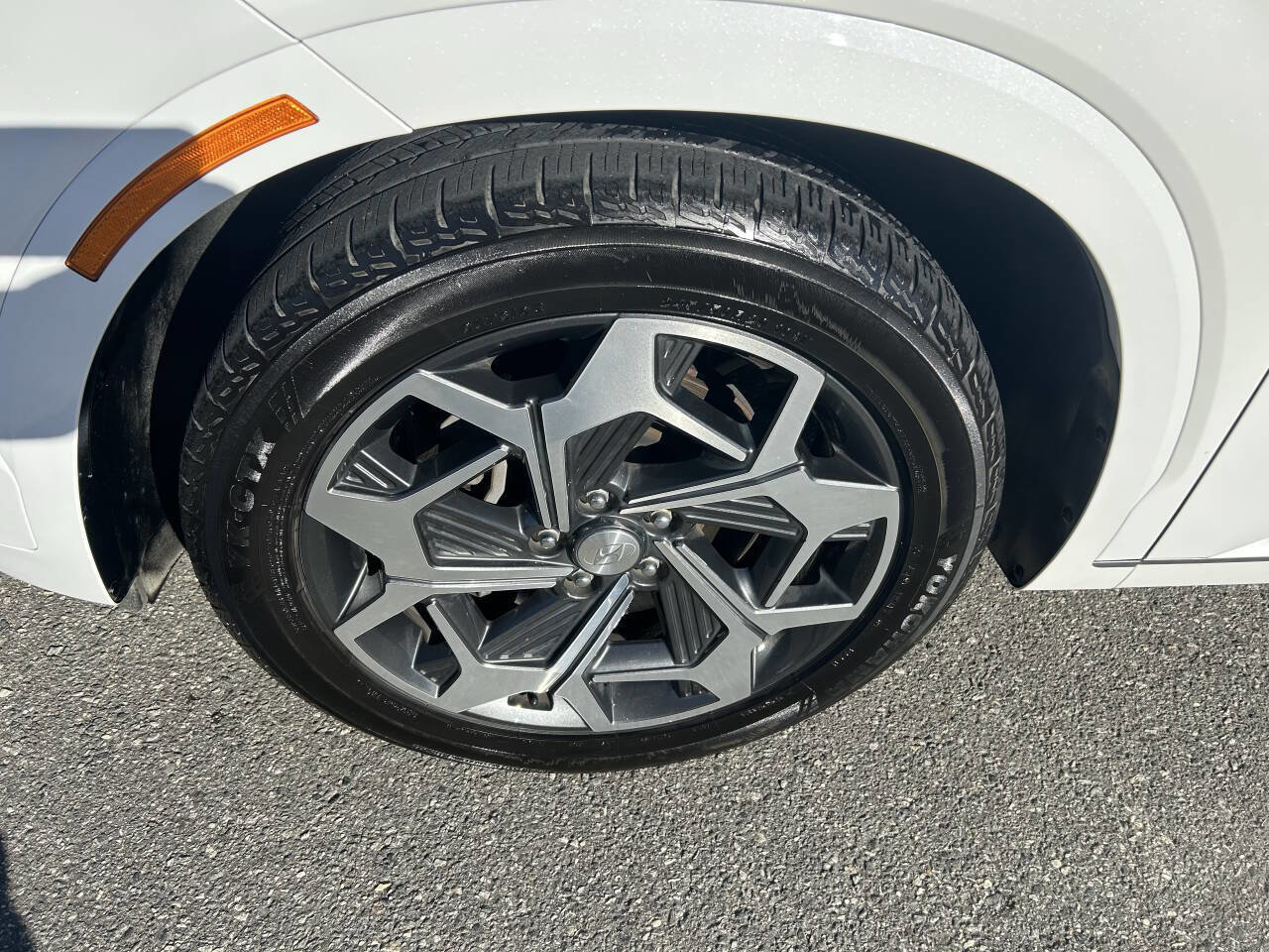 Used 2021 Hyundai Palisade Calligraphy image 12