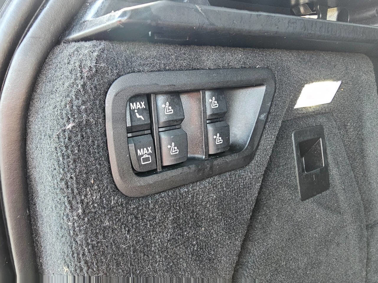 Used 2021 BMW X7 xDrive40i w/ Premium Package image 44