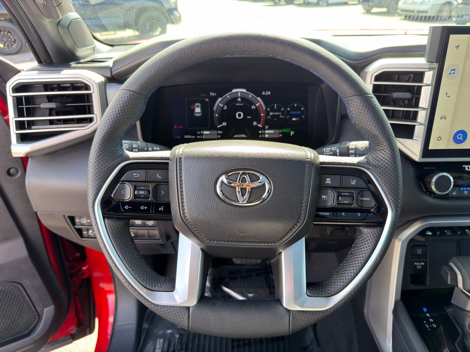 Used 2025 Toyota Sequoia Platinum AWD/4WD image 21
