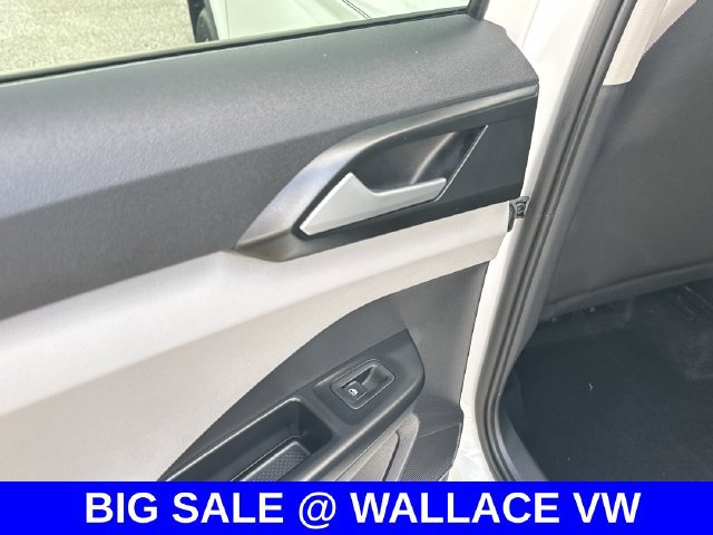 Certified 2022 Volkswagen Taos S FWD image 12