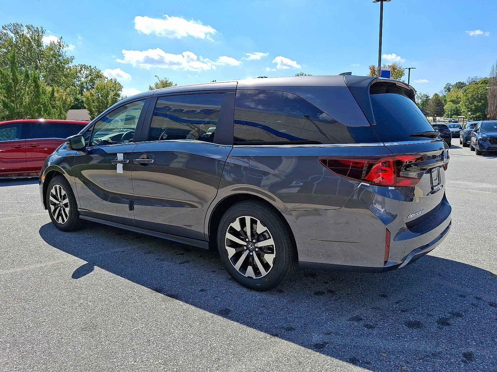 New 2026 Honda Odyssey EX-L image 3