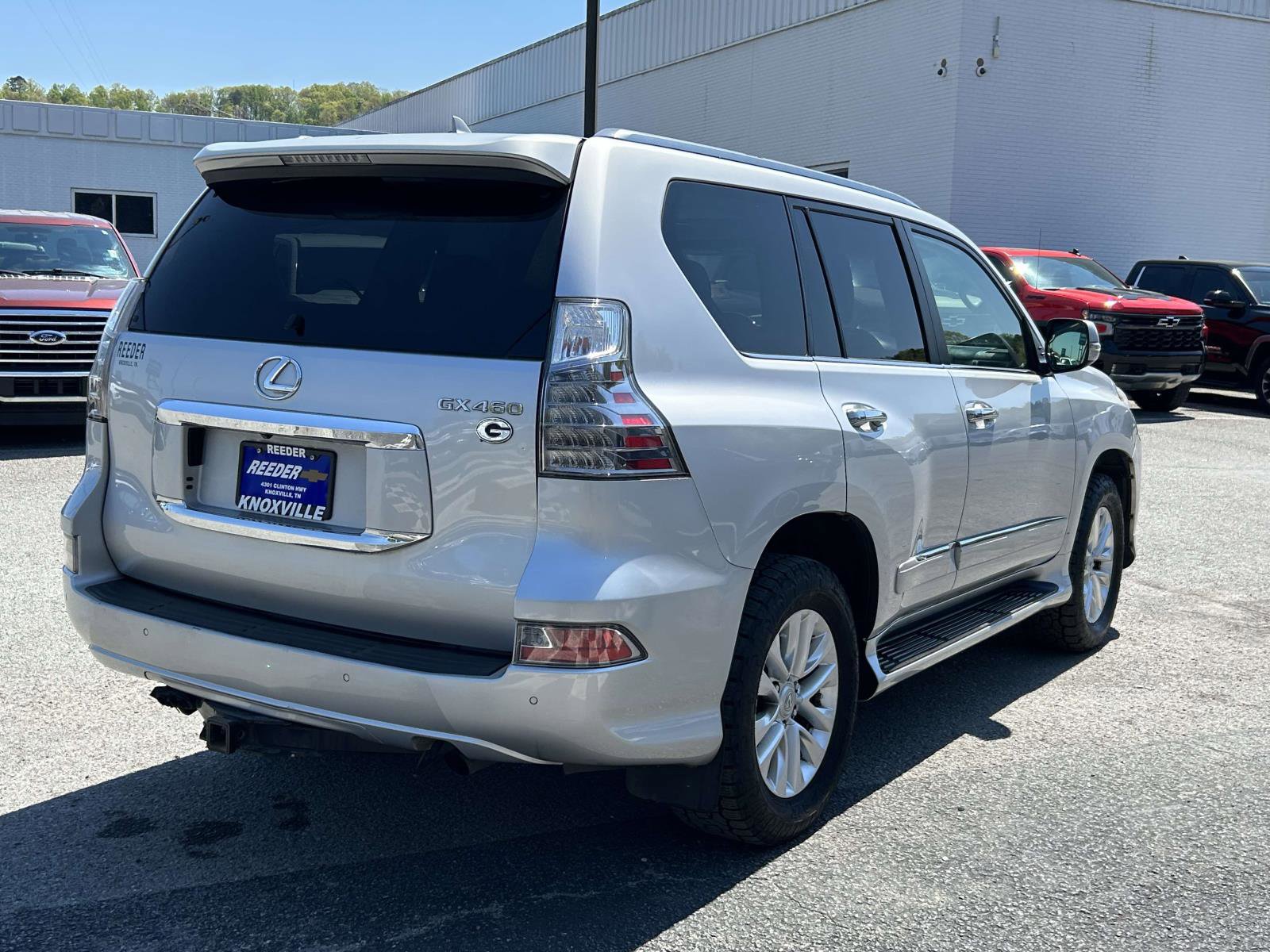 Used 2014 Lexus GX 460 w/ Premium Package image 3