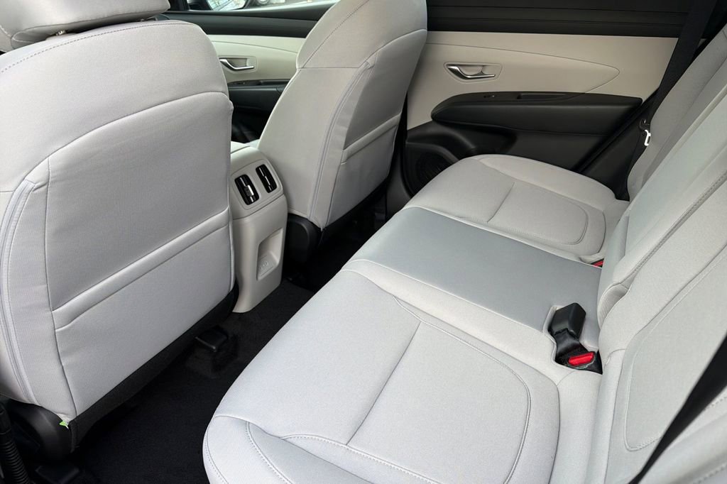 New 2026 Hyundai Tucson SEL image 10