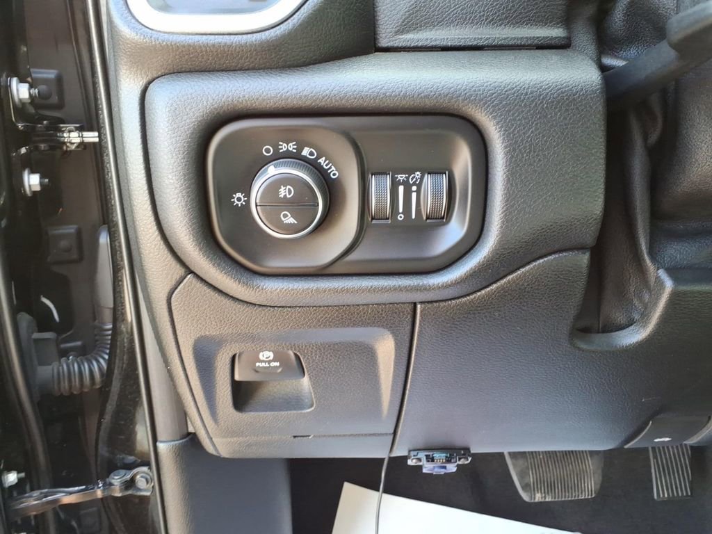 Used 2019 RAM 1500 Big Horn image 14