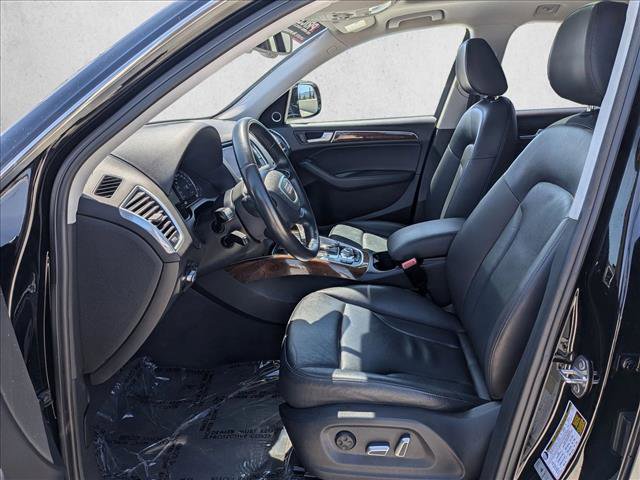 Used 2017 Audi Q5 2.0T Premium Plus w/ Technology Package image 17