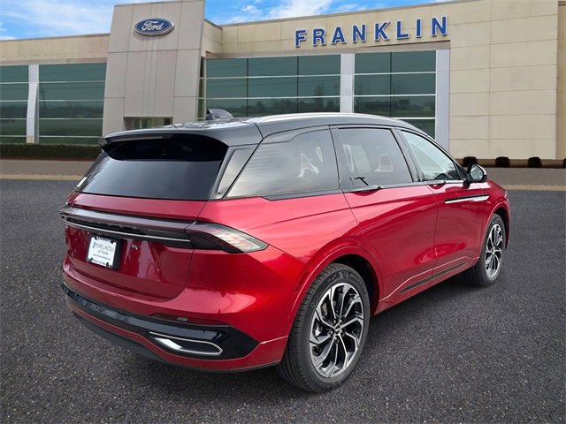 New 2026 Lincoln Nautilus Reserve image 7