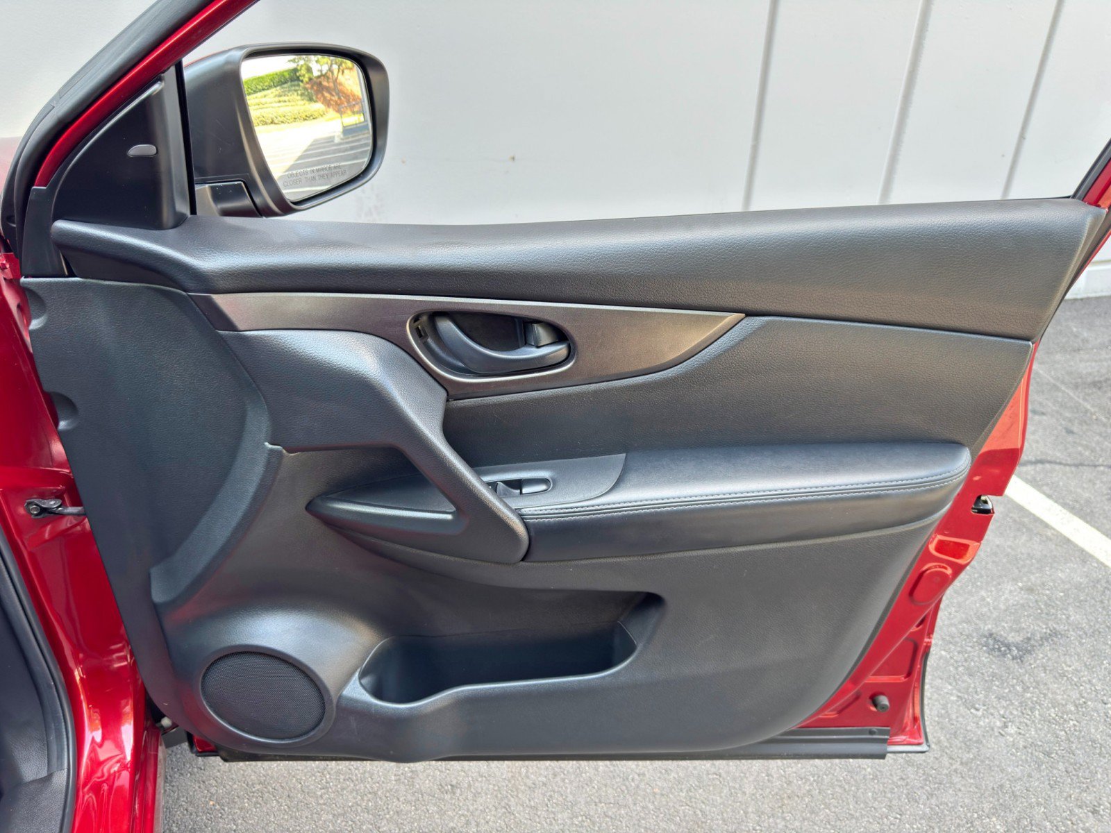 Used 2019 Nissan Rogue Sport S w/ Appearance Package FWD image 37