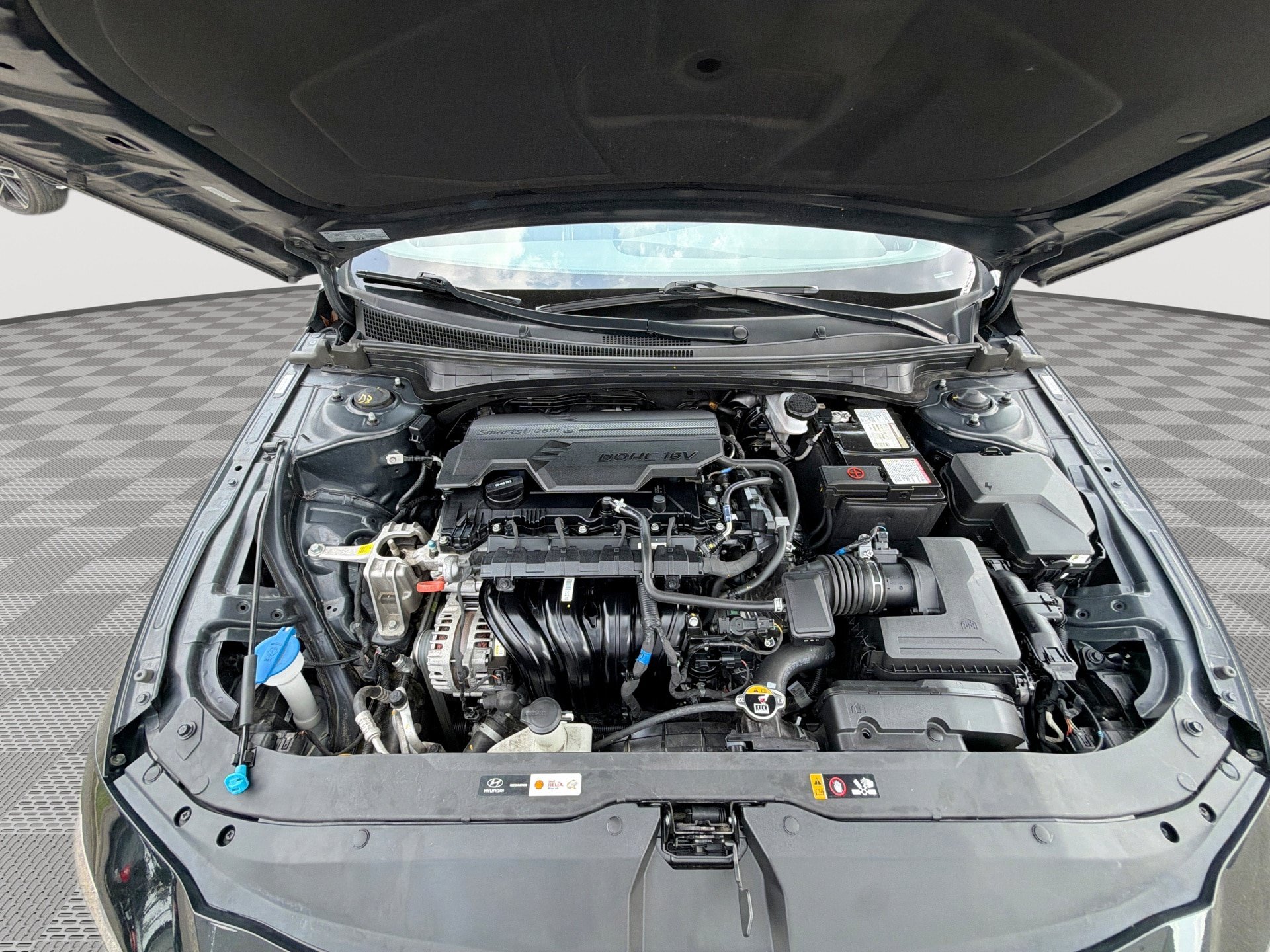 Used 2024 Hyundai Elantra SEL FWD image 17