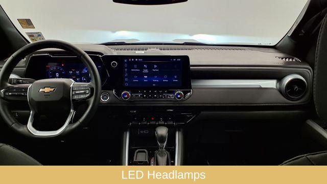 Used 2024 Chevrolet Colorado LT w/ LT Convenience Package III image 24