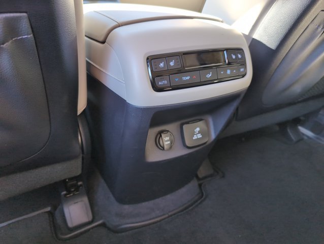 Certified 2025 Hyundai Palisade Calligraphy FWD image 28