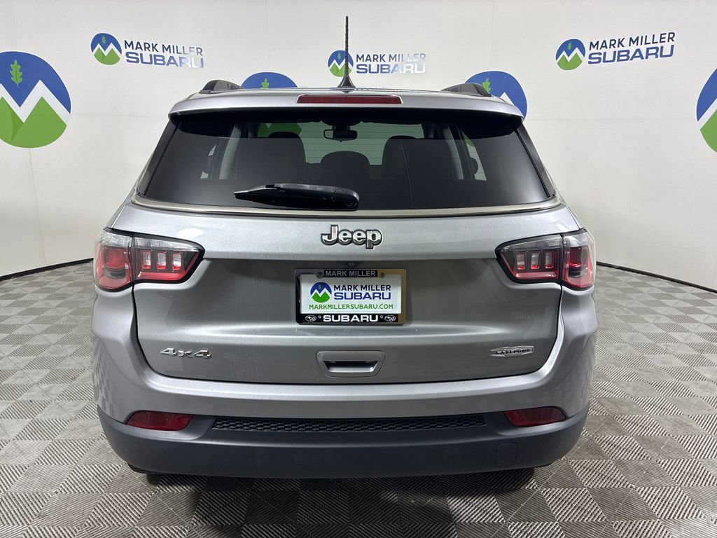 Used 2020 Jeep Compass Latitude image 9