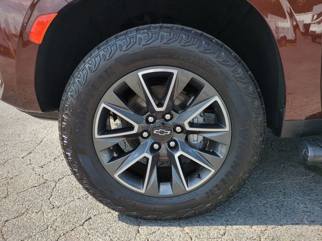Used 2023 Chevrolet Tahoe Z71 w/ Max Trailering Package AWD/4WD image 10