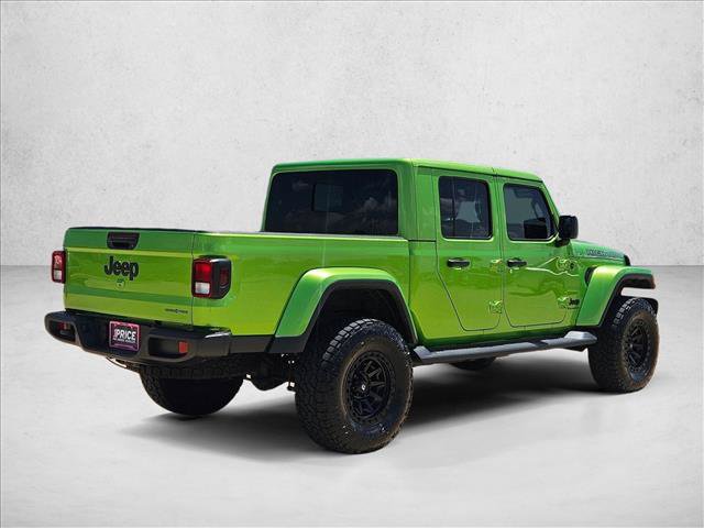 Used 2025 Jeep Gladiator Sport AWD/4WD image 5