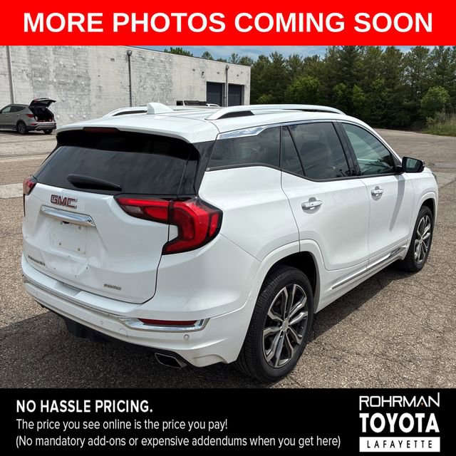 Used 2020 GMC Terrain Denali w/ Denali Premium Package AWD/4WD image 4