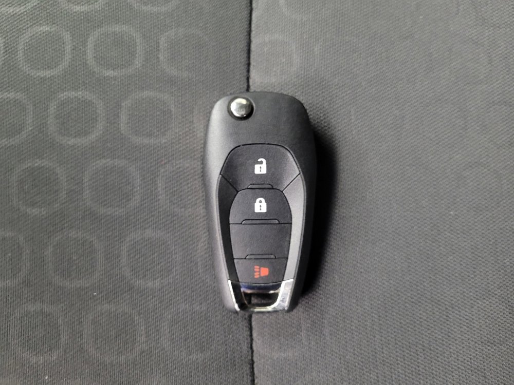 Used 2020 Chevrolet Trax LS image 32