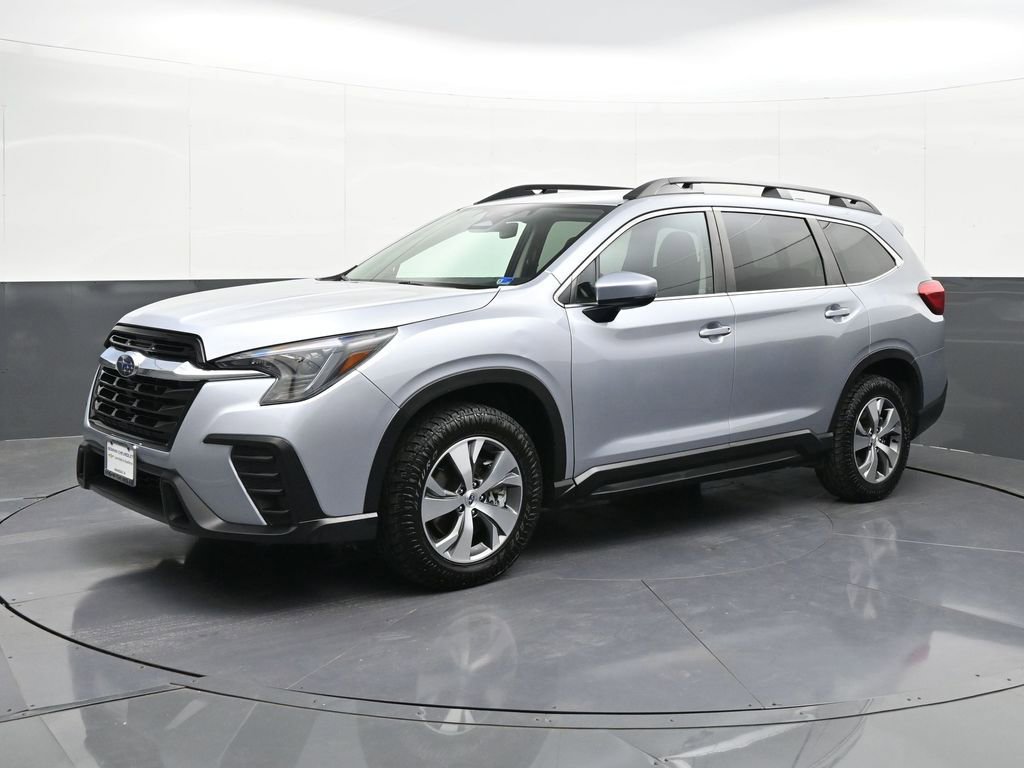 Used 2024 Subaru Ascent Premium w/ Convenience Package