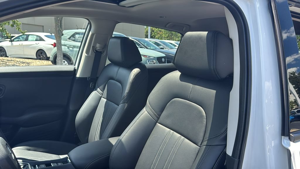 Certified 2026 Honda HR-V EX-L image 11