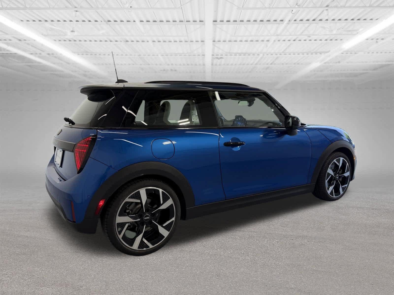 Used 2026 MINI Cooper S FWD image 6