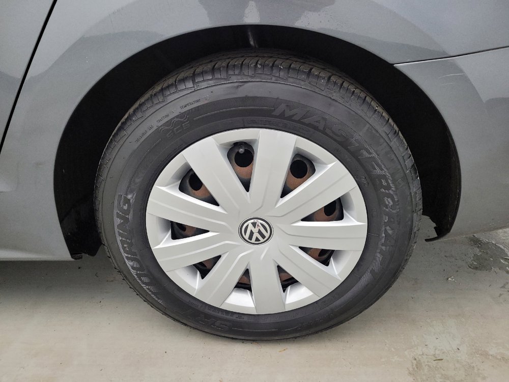 Used 2015 Volkswagen Jetta S FWD image 31