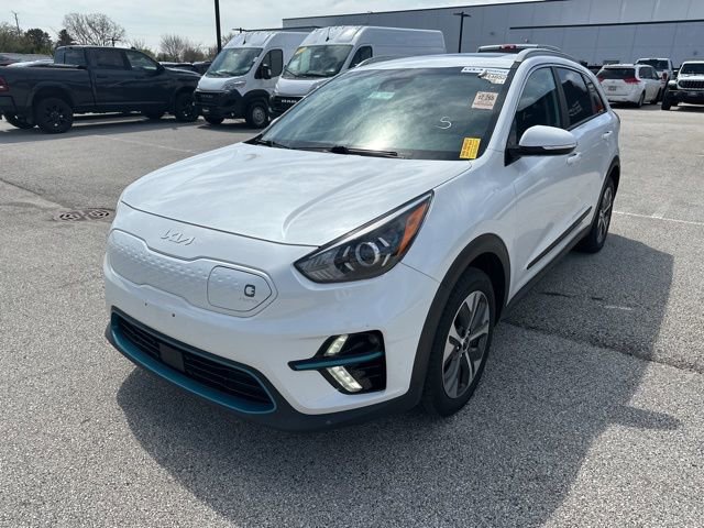 Used 2022 Kia Niro EX Premium w/ Cold Weather Package FWD image 2