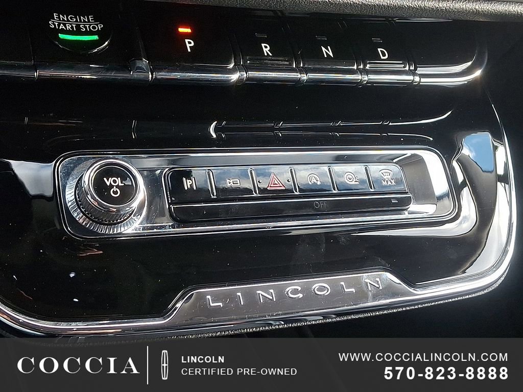 Used 2024 Lincoln Corsair AWD image 17
